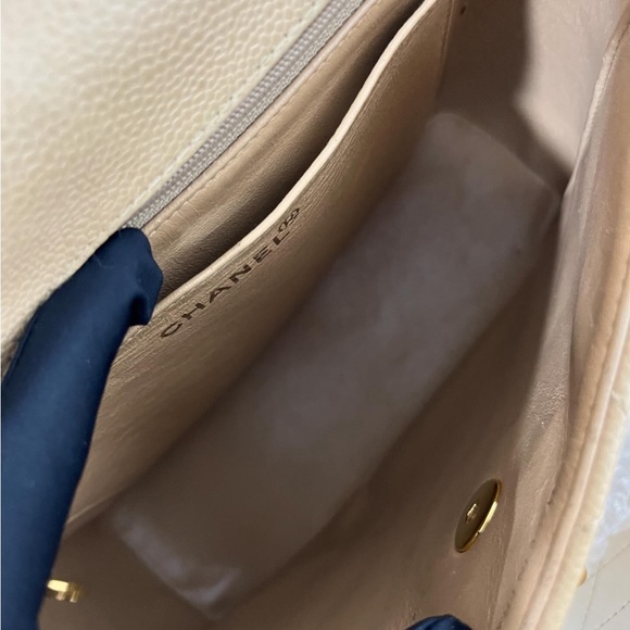 Chanel Vintage Kelly Shoulder Bag 💛 - Picture 9 of 10